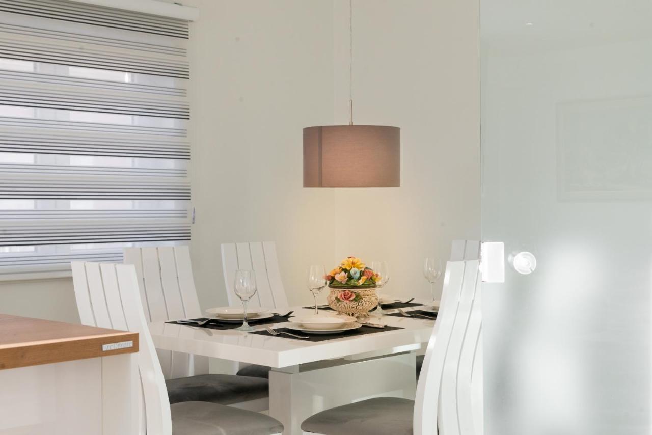 Joy 1 Apartment โนวาลยา ภายนอก รูปภาพ