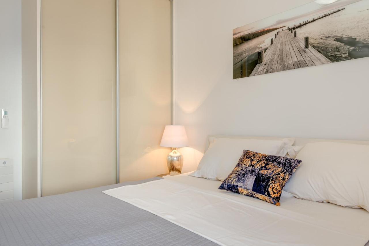 Joy 1 Apartment โนวาลยา ภายนอก รูปภาพ